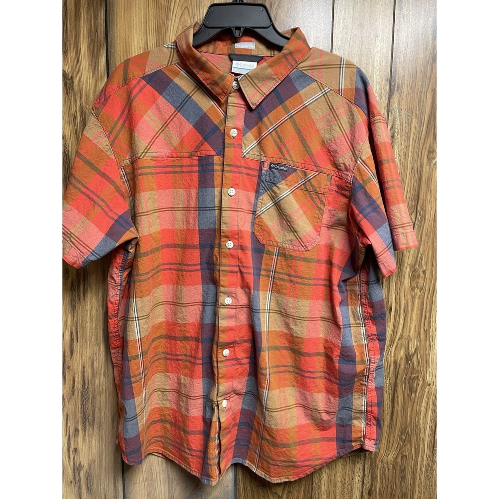 Columbia Men's Shirt  XL Short Sleeve Button Shirt Regular Fit Orange Plaid